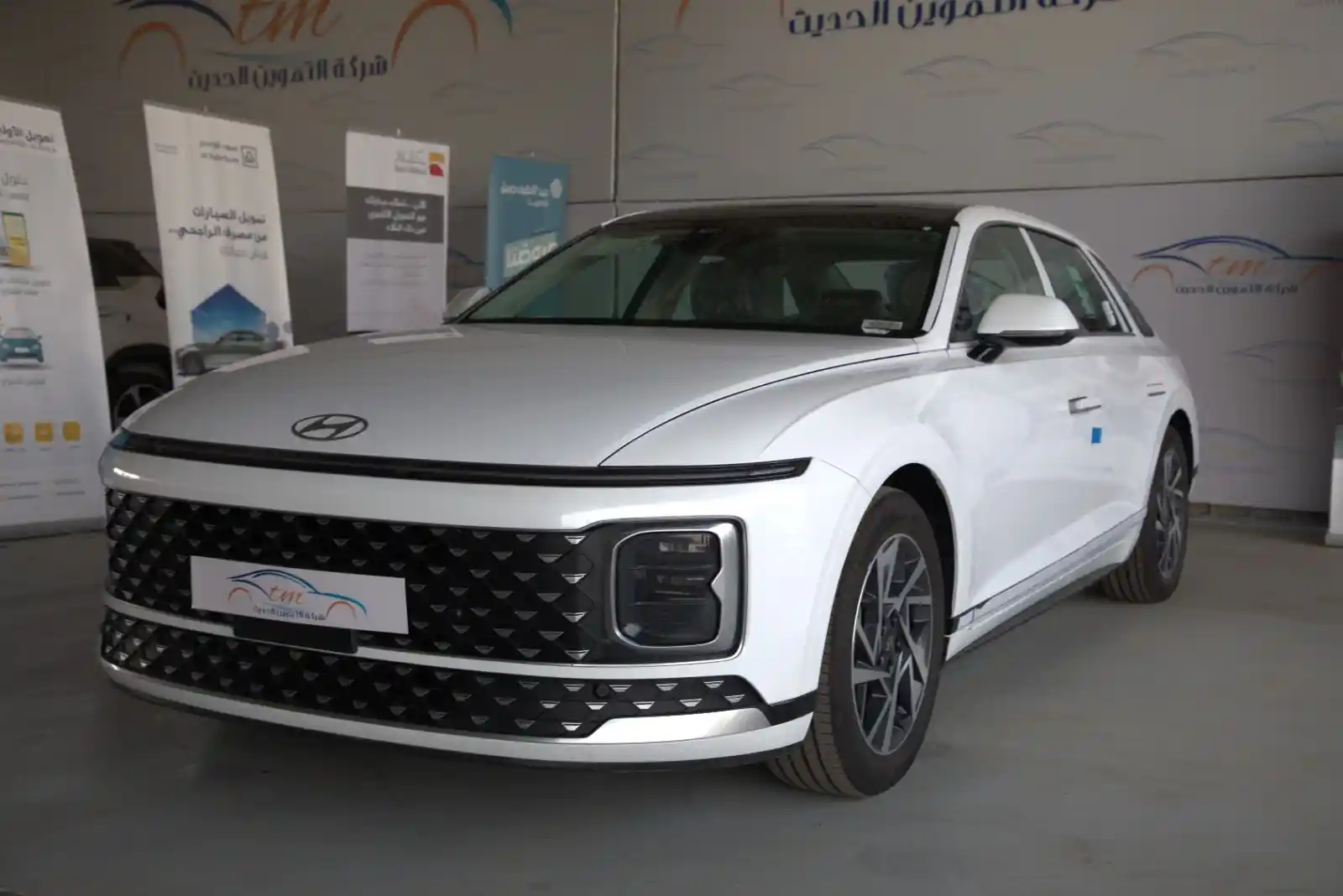 Hyundai Azera 2024