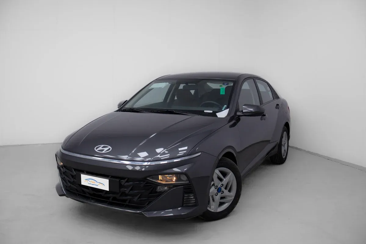Hyundai Accent Smart 2024