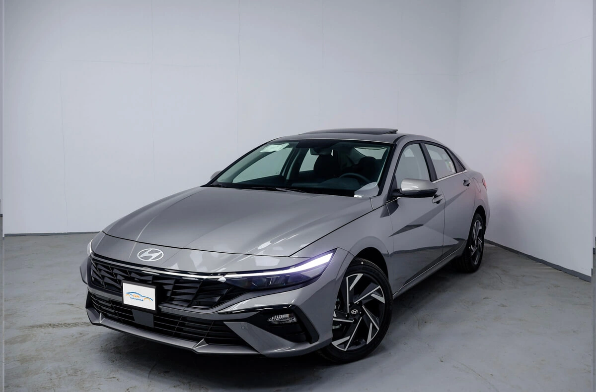 HYUNDAI-ELANTRA-2024