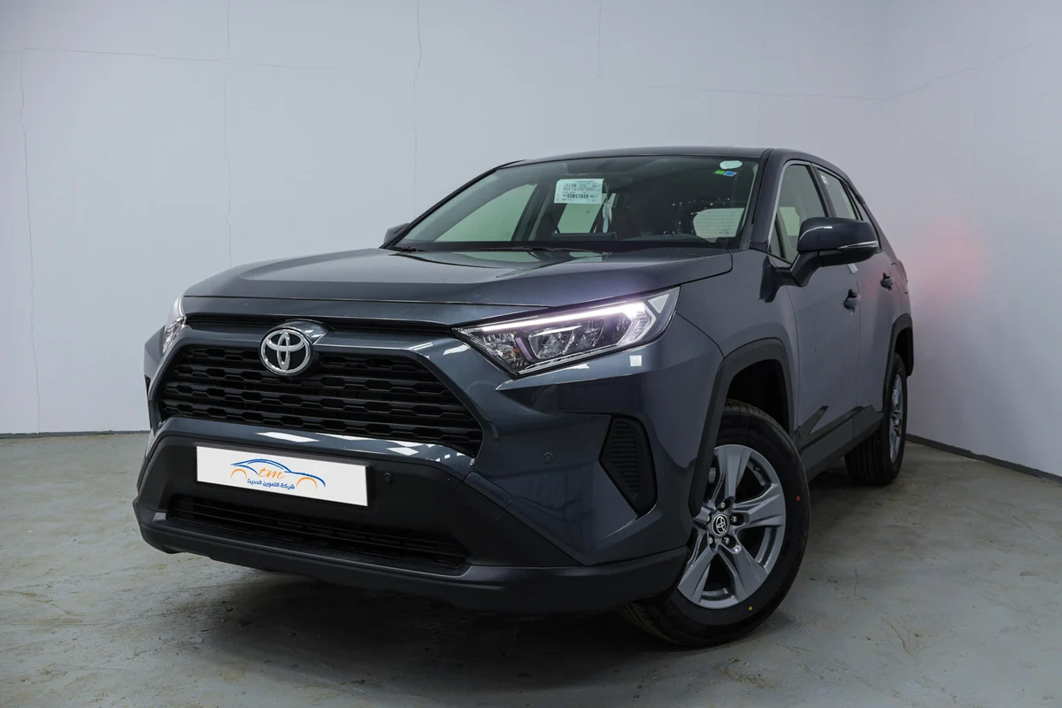 Toyota-Rav4-2024