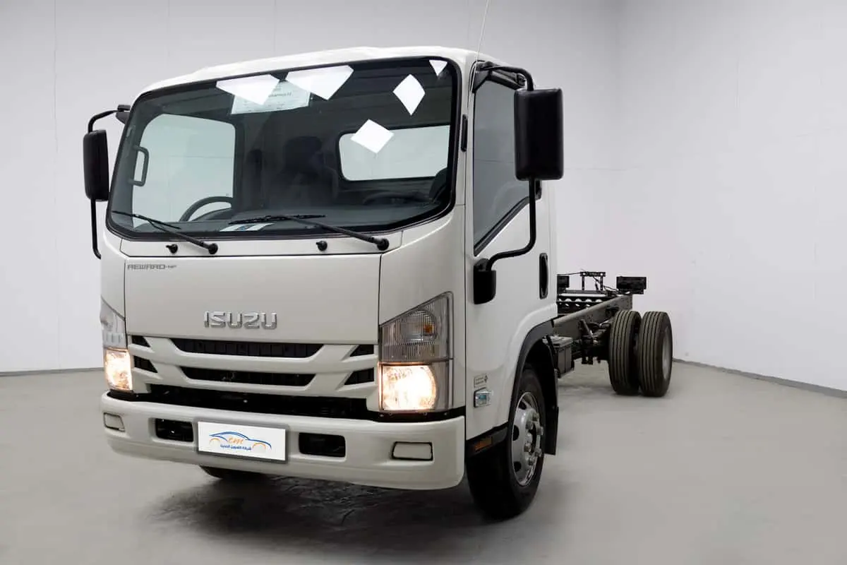 ايسوزو-دينا-5-طن-2025-White