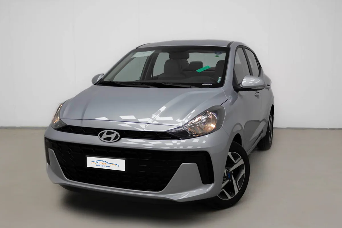 هيونداي-جراند-i10-2024-gray